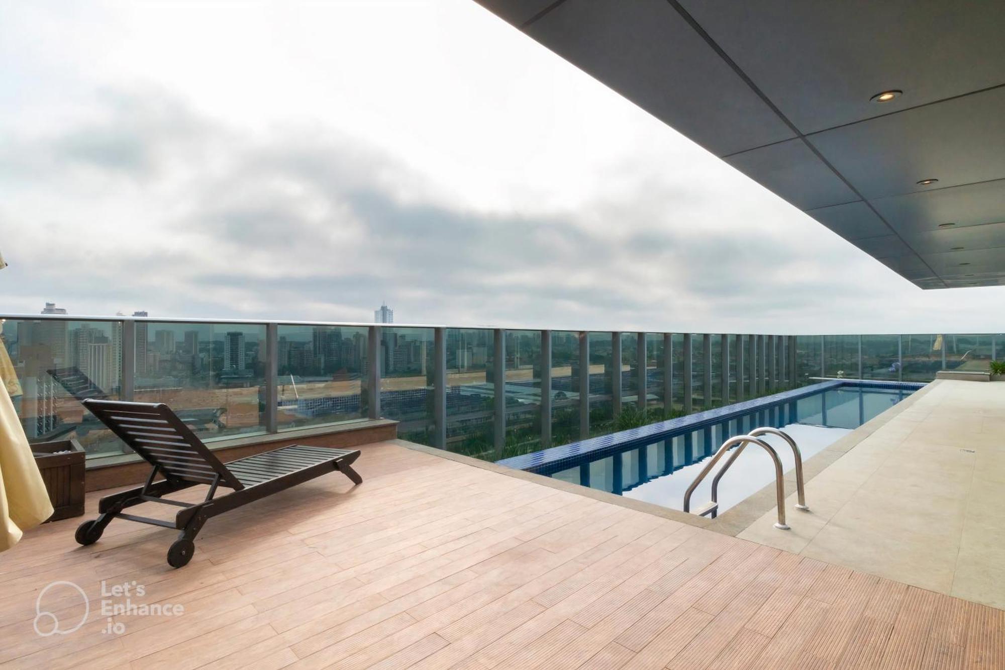 Estudio Aconchegante No Centro De Curitiba - Ar Condicio E Localizacao Perfeita! エクステリア 写真